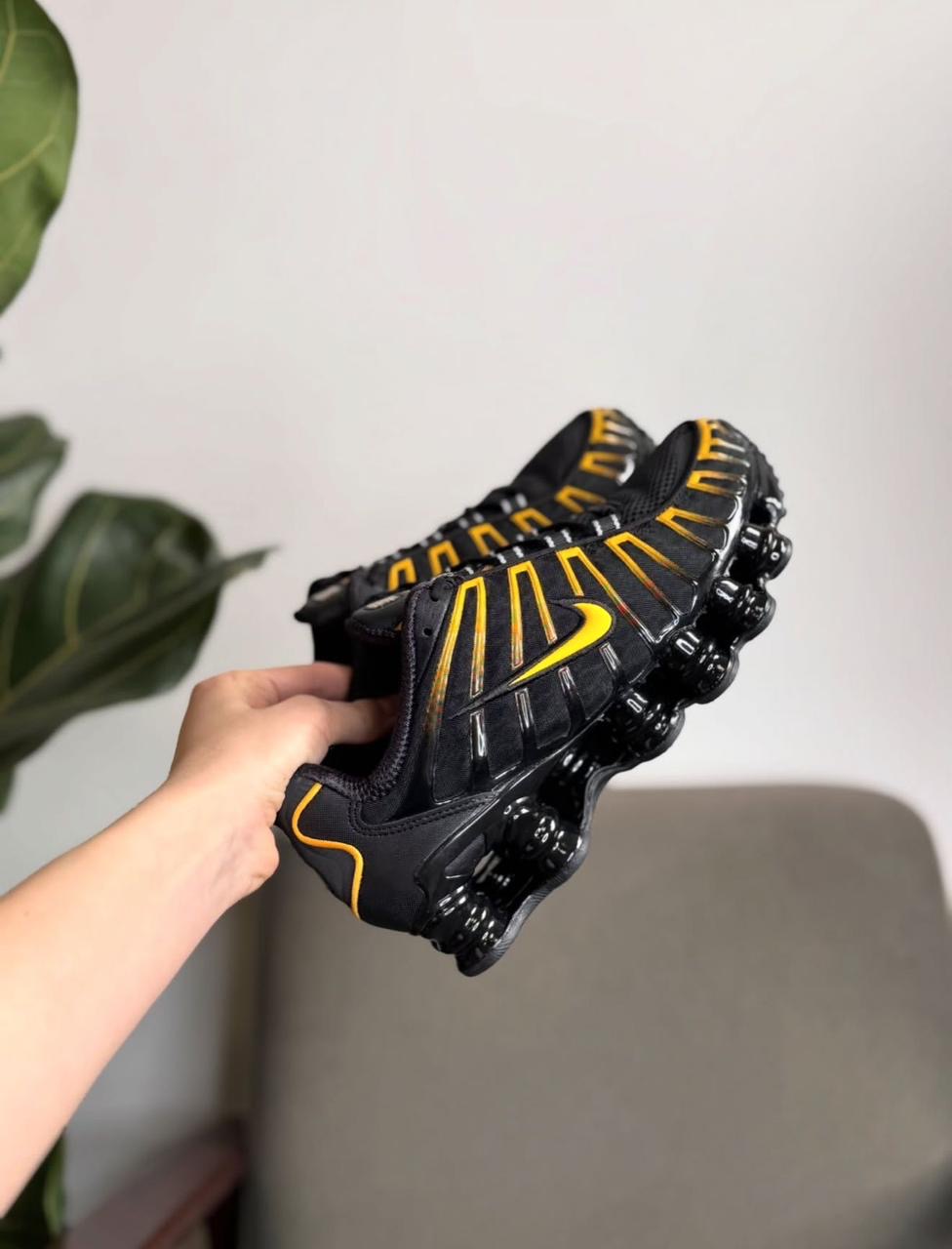Nike Shox TL Black Yellow